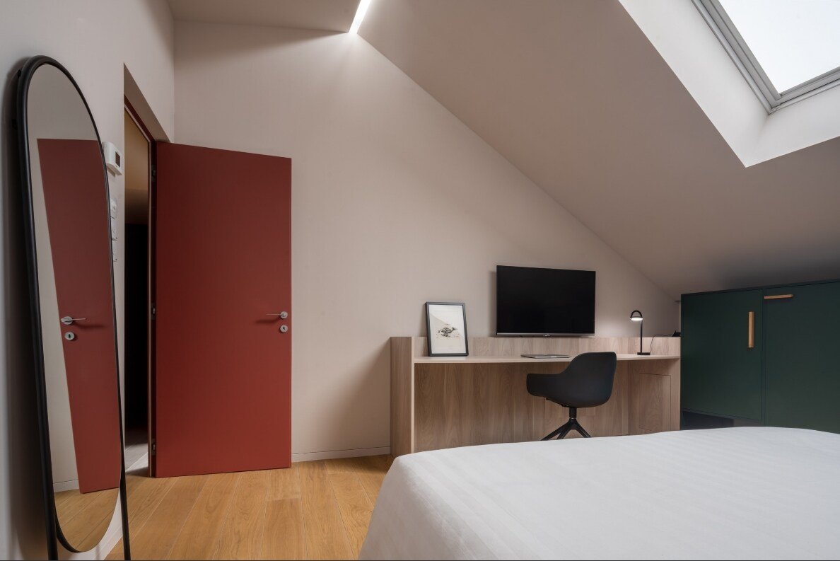 Modern Apartment on two levels – 6 guests gallery image 5