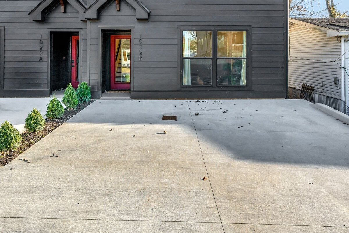 Brand New*12 min to Broadway*RIVER*Views* gallery image 3