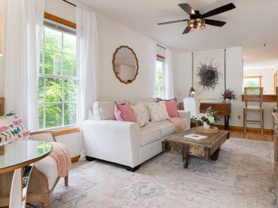 Asheville bungalow – Space for everyone