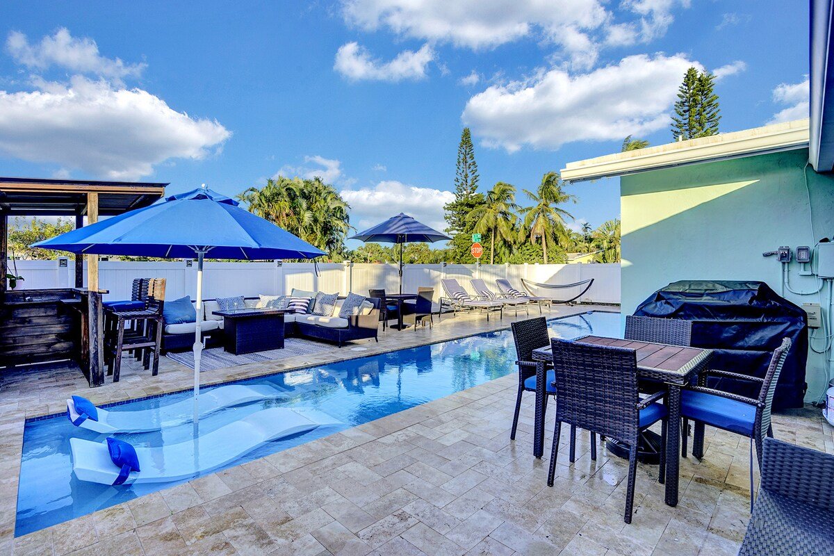 Beach|HeatedPool|Hottub|FreeParking gallery image 4