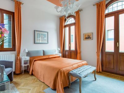 Procuratie Due, Elegant and Bright Apartment in Cannaregio