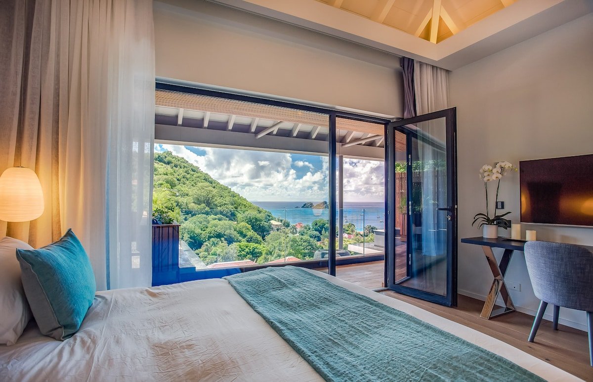 Sasha gallery image 5