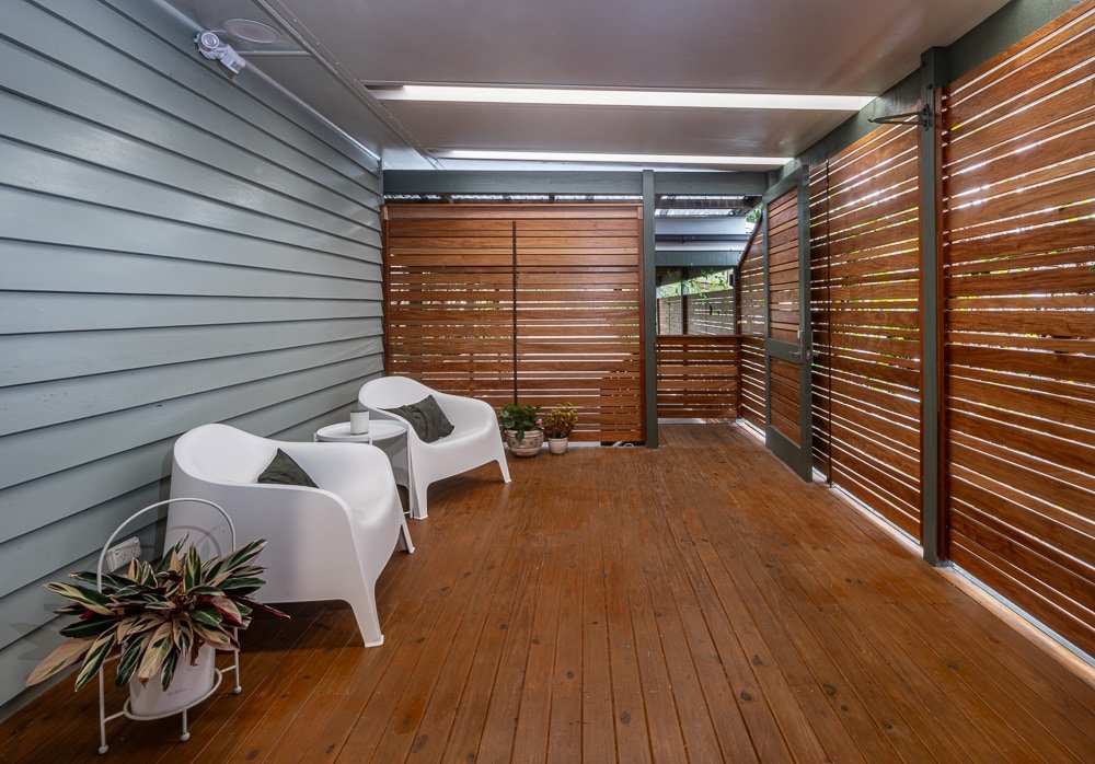 Quiet House in a Green Space gallery image 3