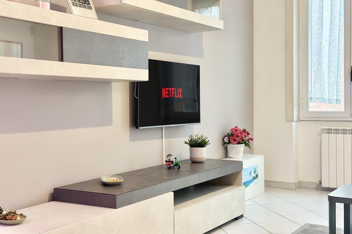 Florence Relax near the center+terrace+pvtParkin gallery image 2