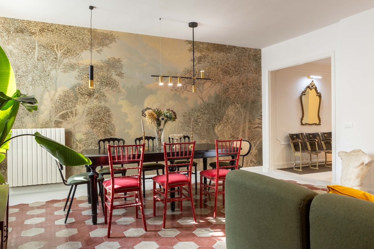 Santa Croce Luxury Apartment gallery image 2