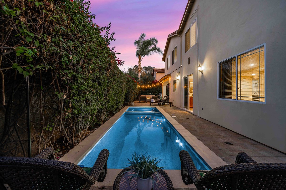 101 Big Beautiful Home-Heated Pool & HUGE Spa