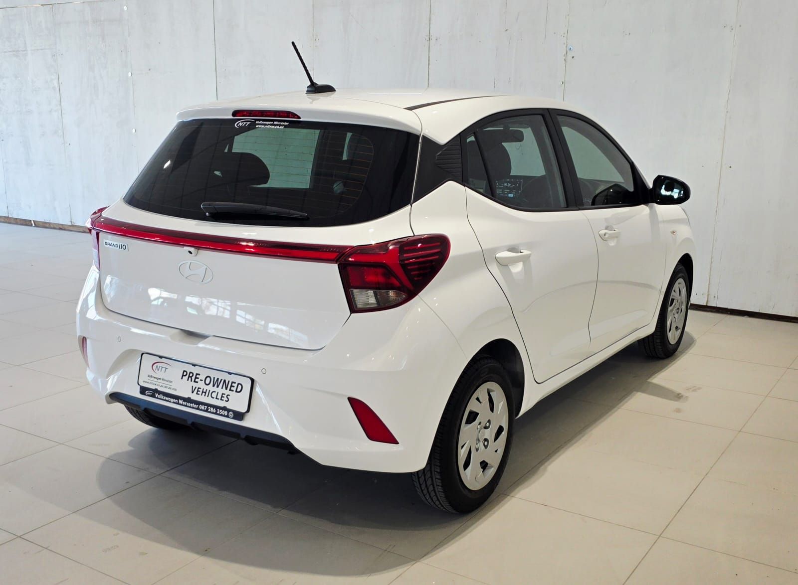 Used car gallery