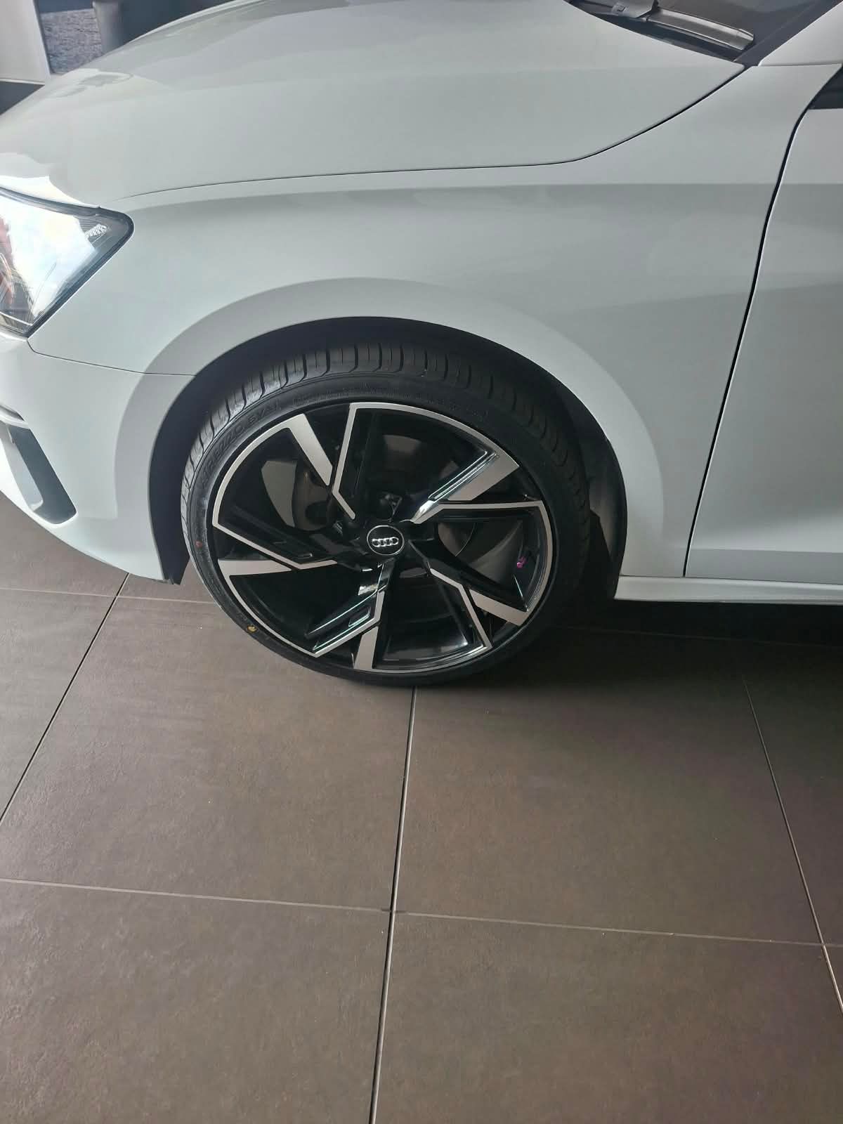 Used car gallery
