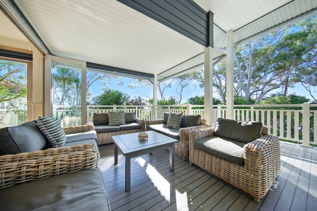 Iconic Noosa Heads Beach house in Little Cove gallery image 5