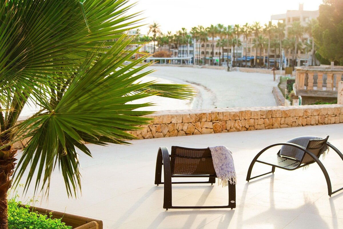 Es Turó, luxury beachfront apartment in Colonia San Jordi gallery image 4