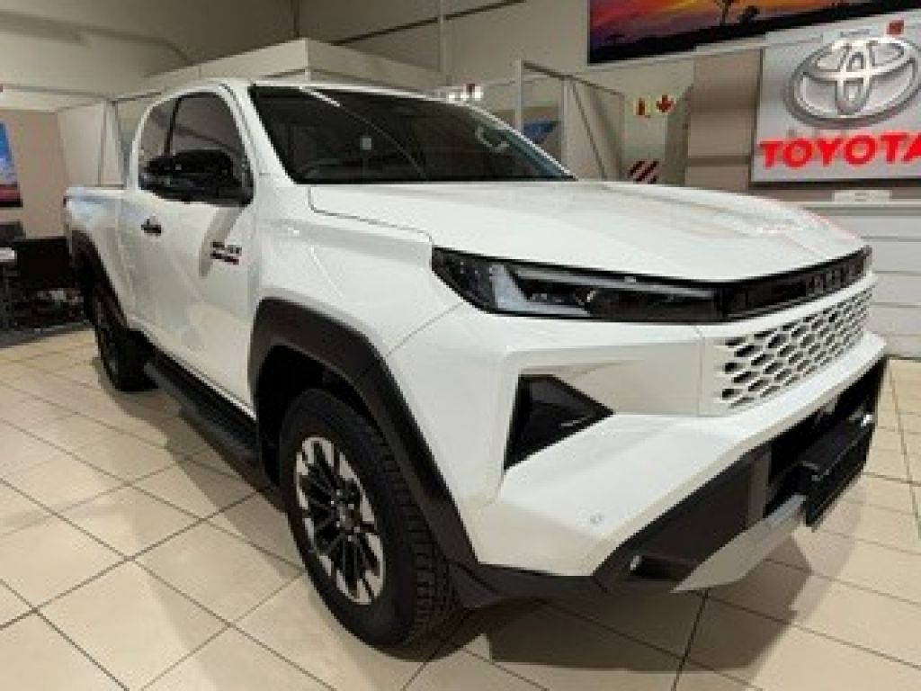 TOYOTA HILUX 2.8 GD-6 RB RAIDER X A T P U XTRA CAB for Sale in South Africa