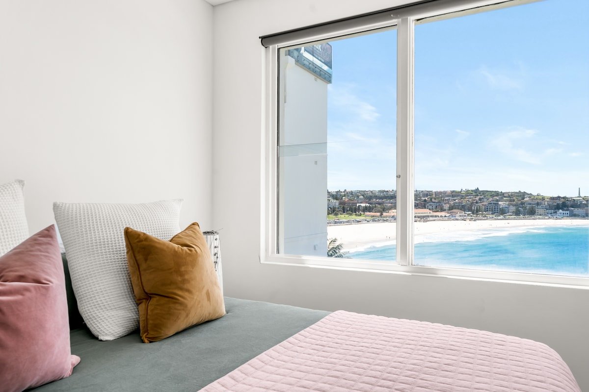 Breathtaking Bondi VIEWS gallery image 4