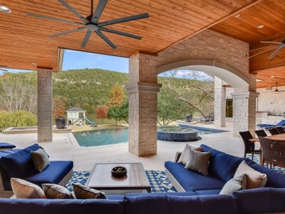 Above Ridgeview I Lakefront | Pool & Spa l Party D