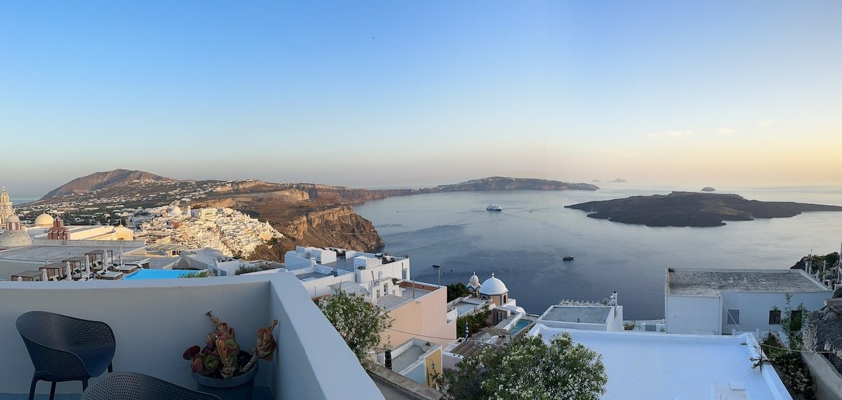 Villa DALI Leda – jacuzzi and amazing volcano view gallery image 4