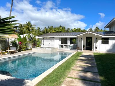 Beautiful Kailua Home – 1 House From Beach!