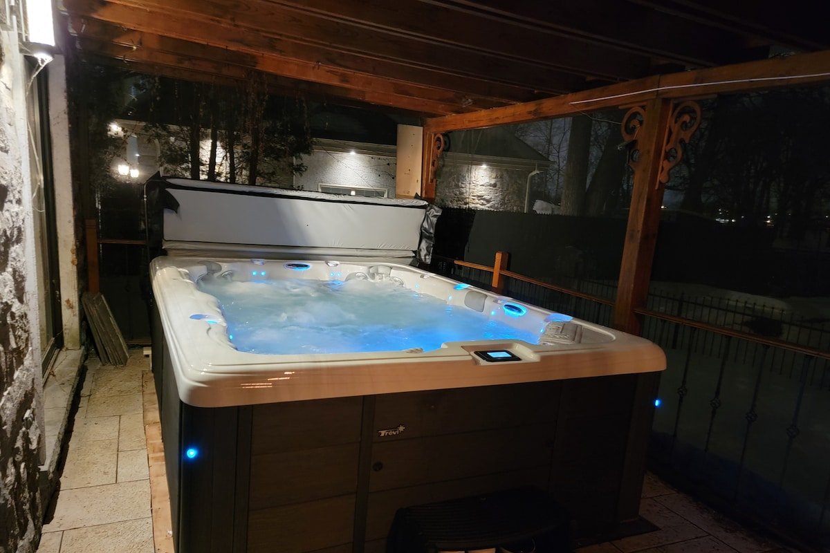 Amazing 8BR Suites Waterview, SPA & Pool gallery image 2