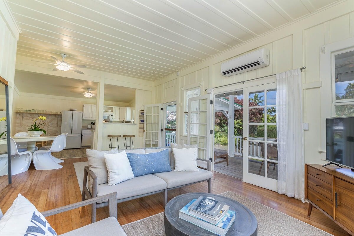 Kuuipo Hale, short walk to Hanalei Bay! TVNC #1159 gallery image 3