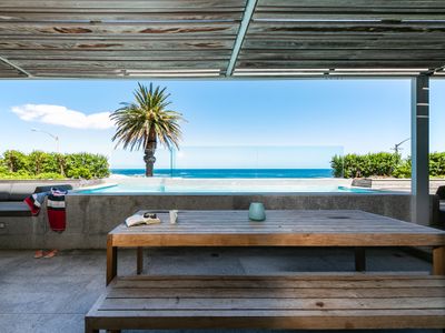 Waters Edge – Luxury Villa – Camps Bay