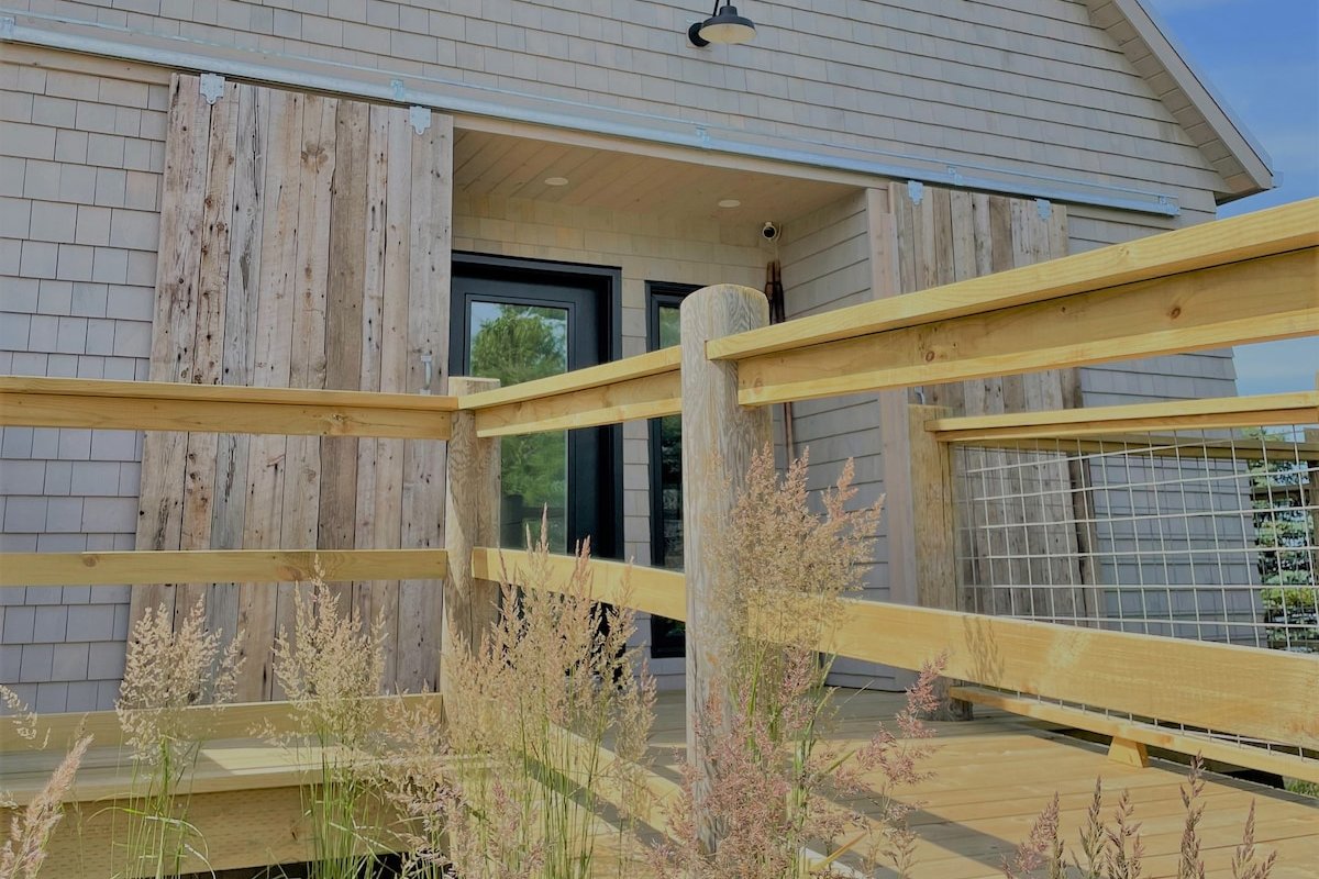 The Shed by the sea gallery image 3