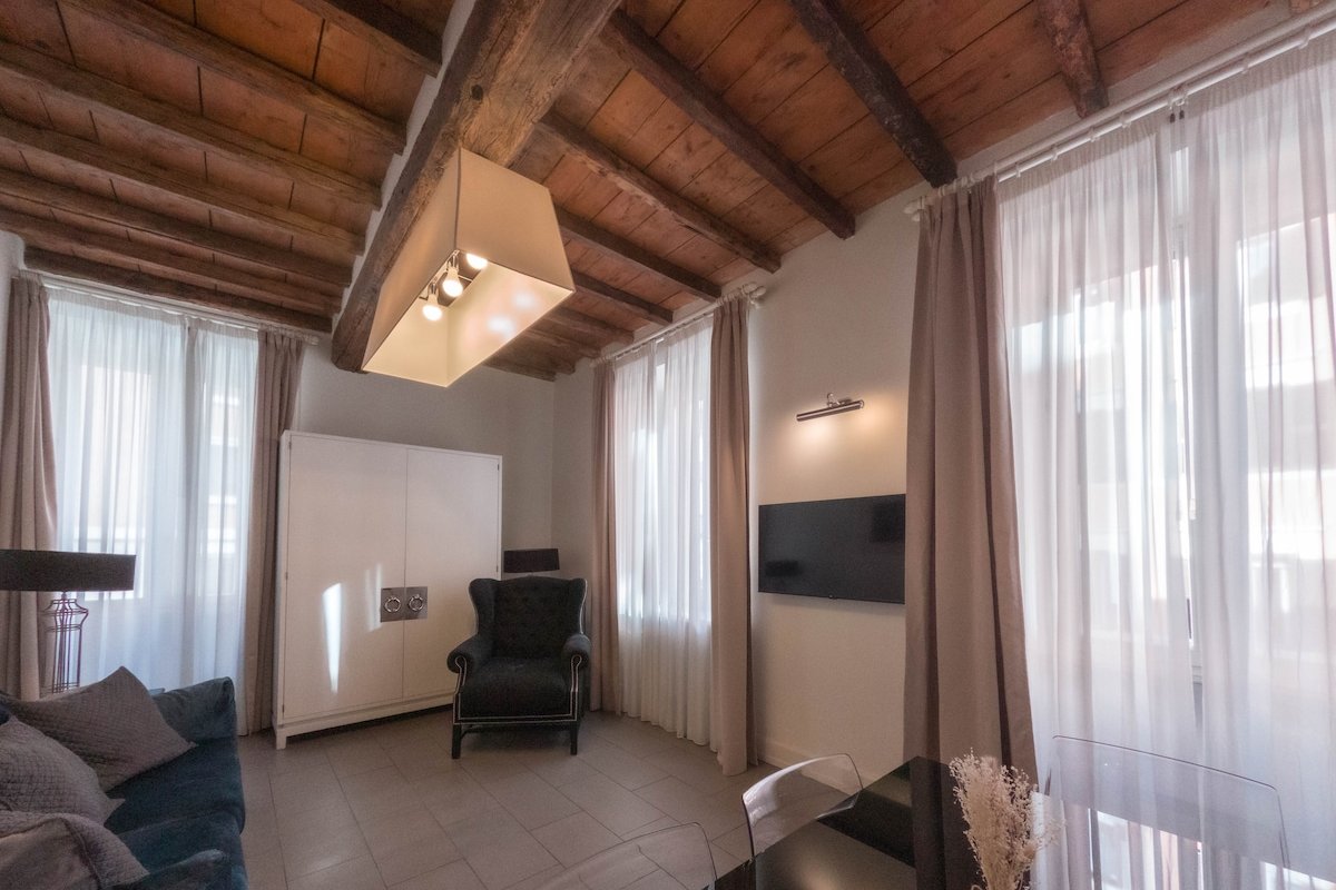 St. Peter Vatican suite stay (MAS-1-2) gallery image 5