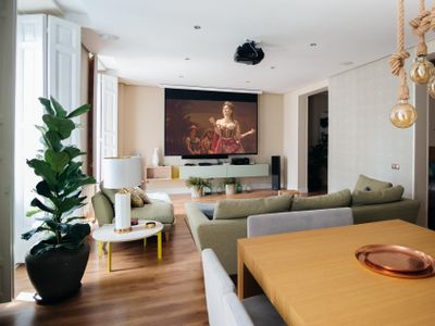 Heima Puertal del Sol – Palacio Real (cinema)