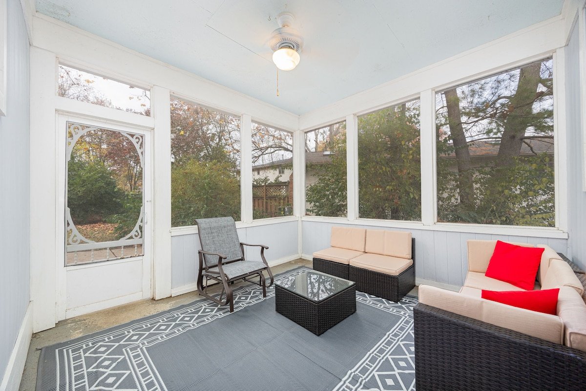 Spacious Columbus Retreat: Activities+Games Galore gallery image 4