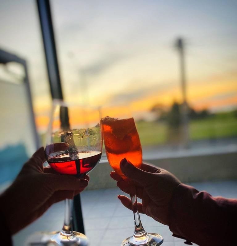 Escape to Beachfront Bliss in Elwood! gallery image 4