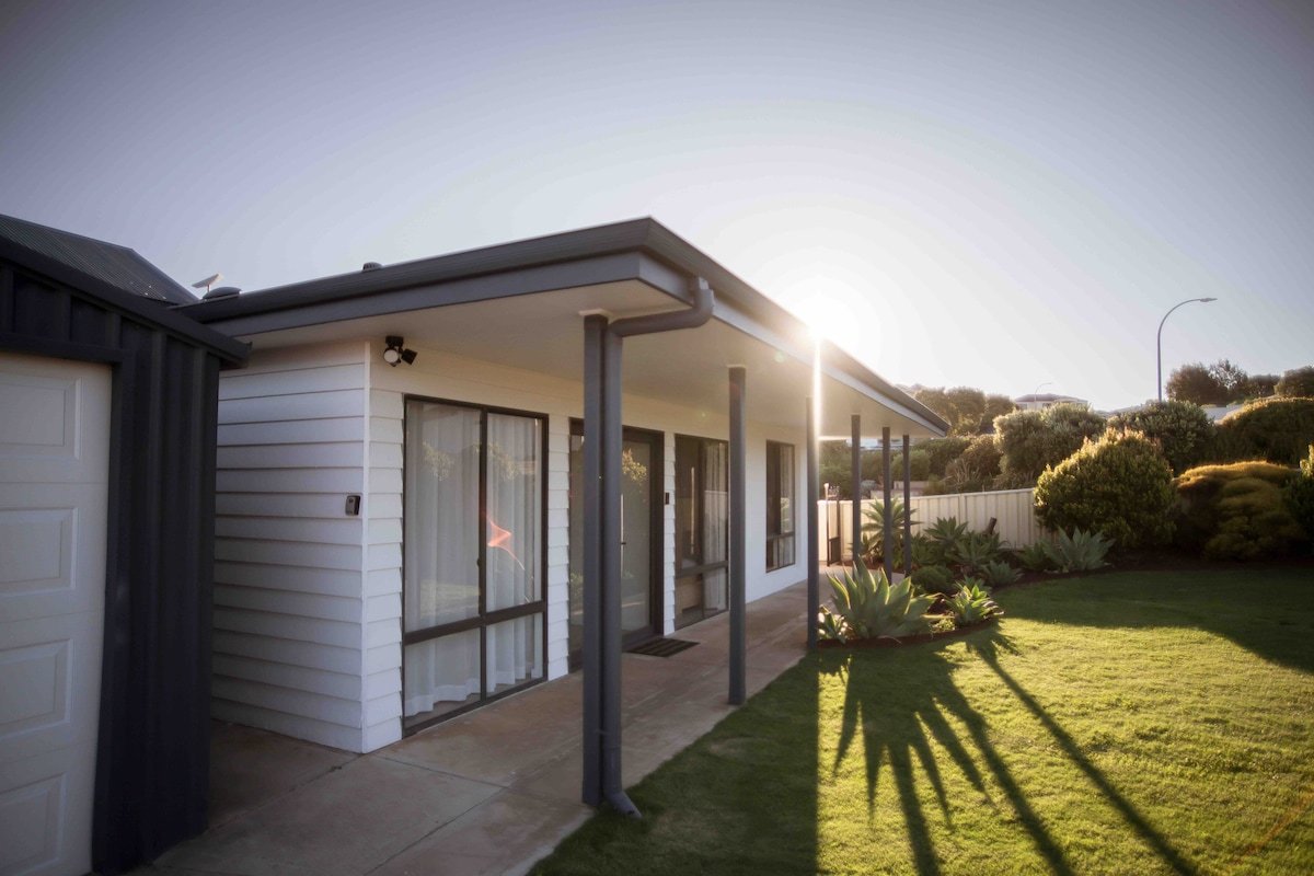 Sela-Vie Life of deep rest gallery image 4