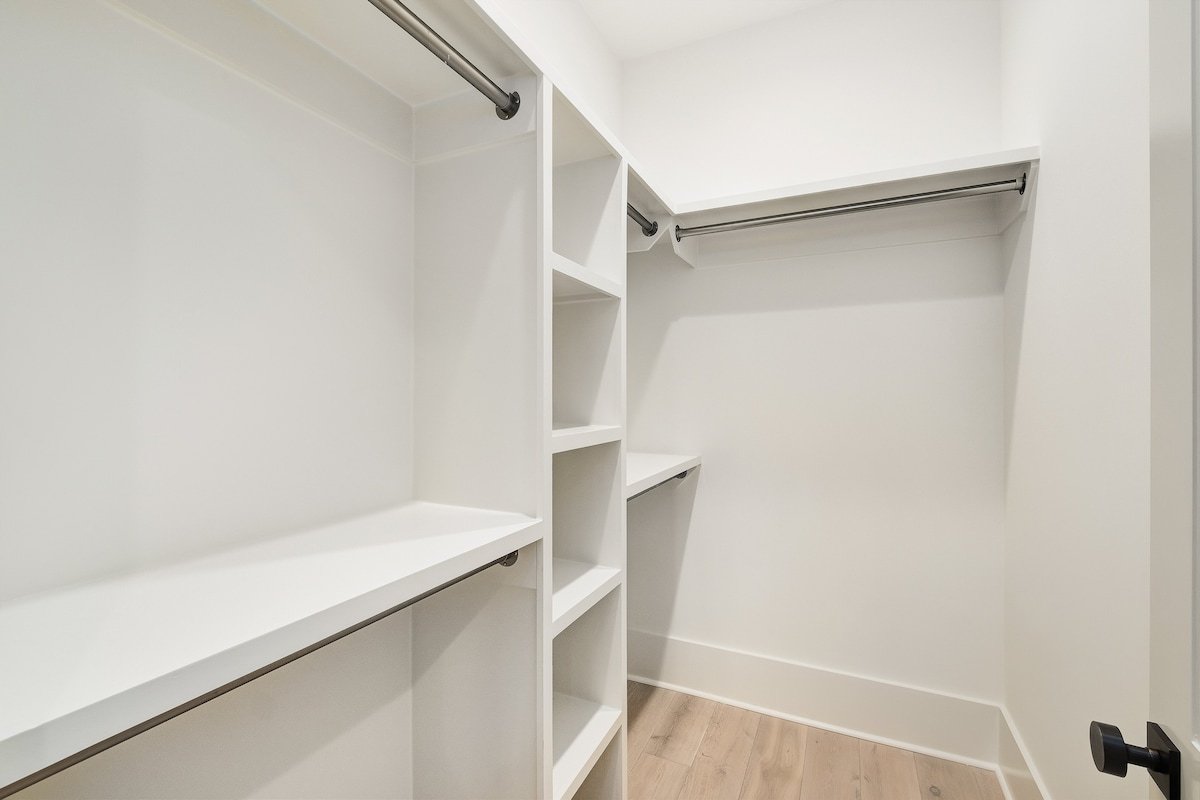 Loaded Lux Home Steps 2 Beach! Sleeps 20! LSV Incl gallery image 4