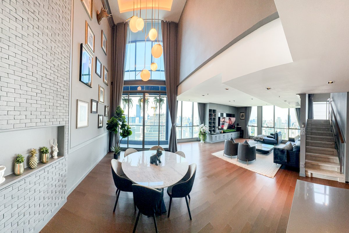 Luxurious 4 Bedroom Penthouse Loft At Nana BTS