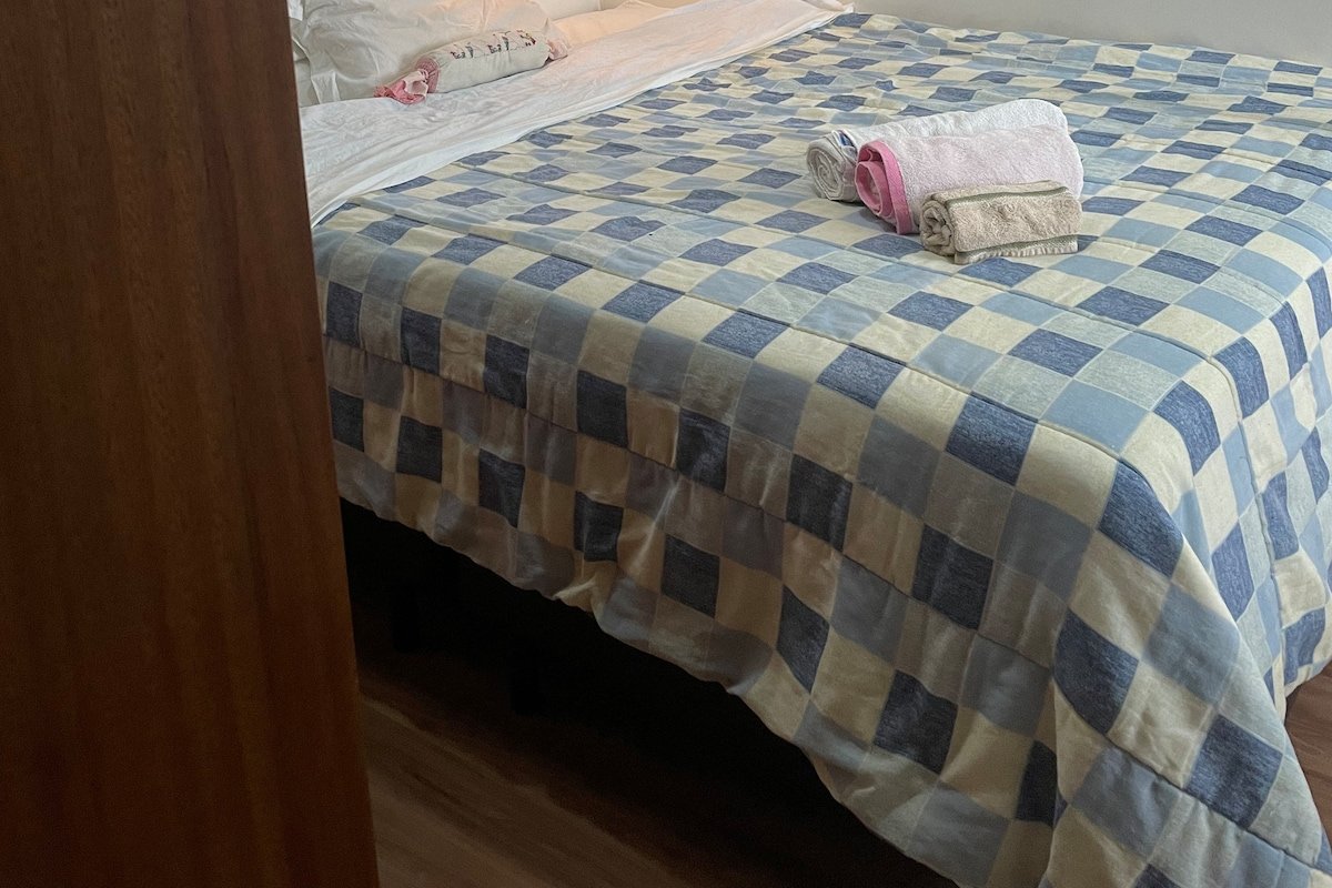 Conforty and cozy in Flamengo gallery image 4