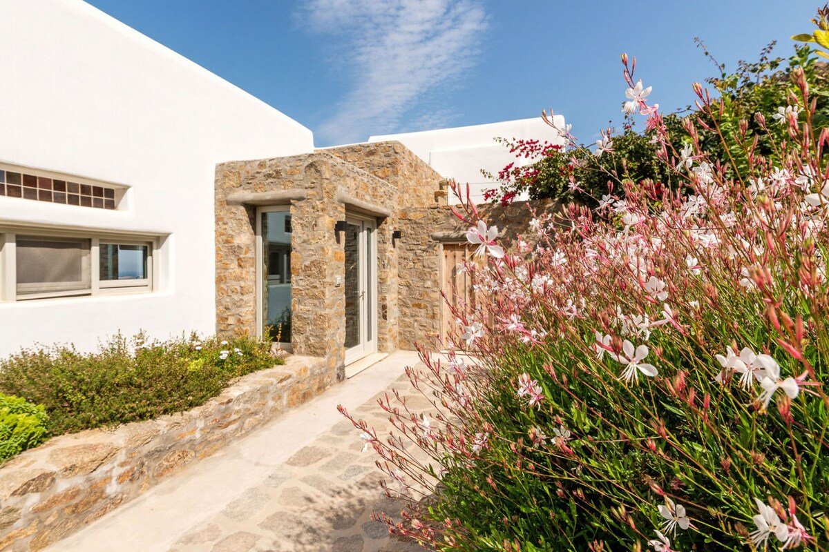 “Ftelia Hideaway” by Aqualiving Villas gallery image 2