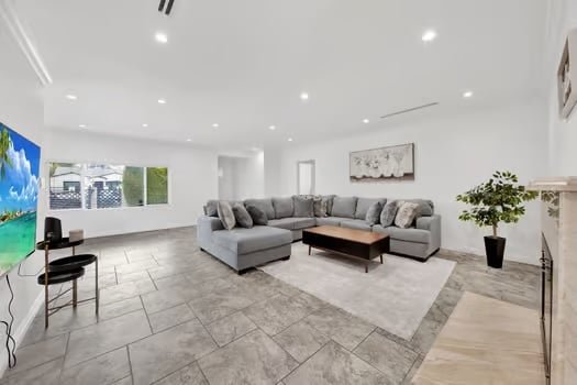 GreatLocationHeatedPoolJacuzzi gallery image 4