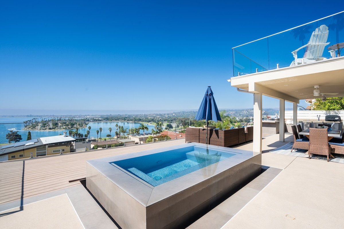 Stunning Bay Views! Luxury Outdoor Living | HotTub gallery image 2