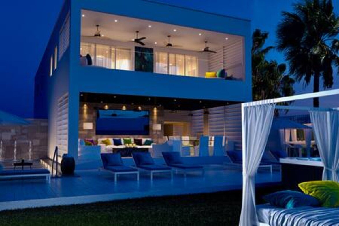 Solaris Beach House at Reeds Bay