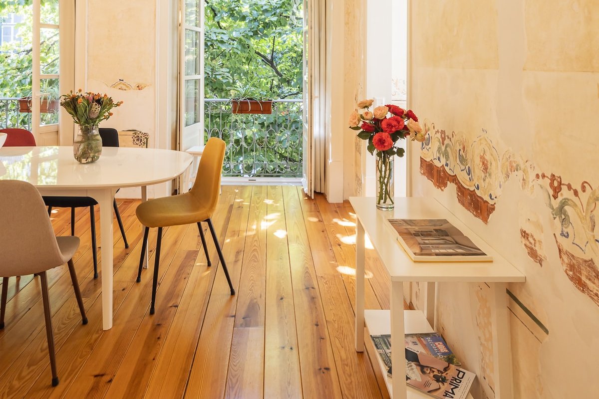 Antiga Casa Pessoa – Linden Trees Apartment gallery image 3