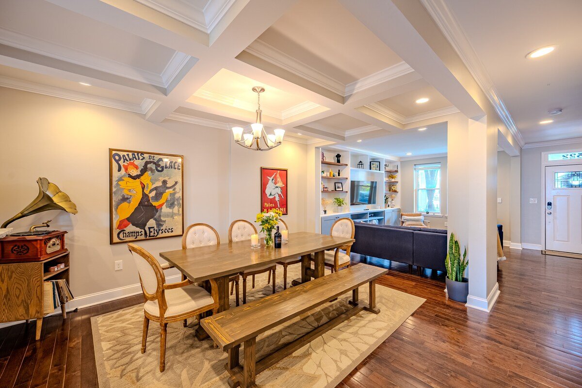 “D St Digs” DC Row Home on the Hill gallery image 3