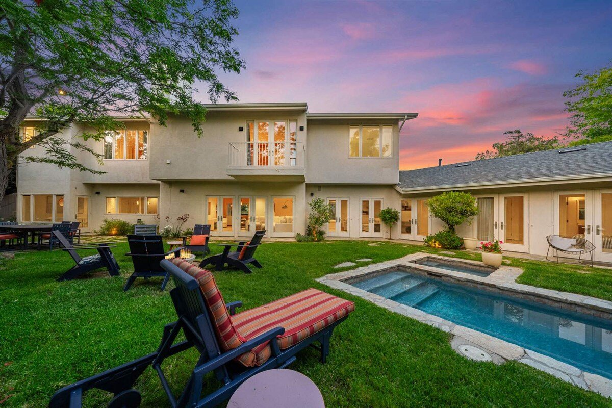 Luxury 6 BR Oasis – Angelo Estate gallery image 2