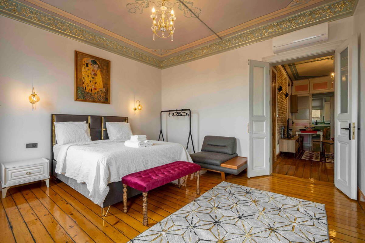 Magnificent Views/Exclusive Design/ Galata Tower gallery image 3