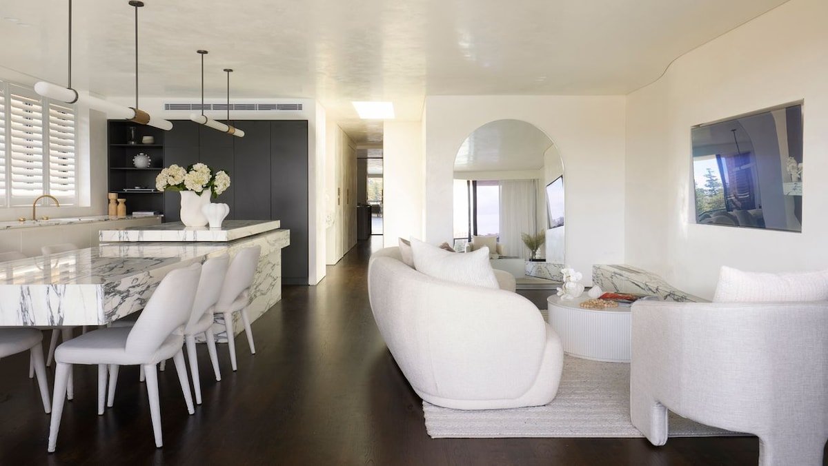 Manly Chic gallery image 3