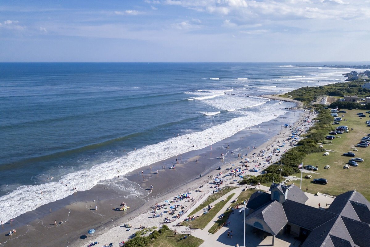 Walk to Beach (1/4 Mile), Newly Renovated, A/C