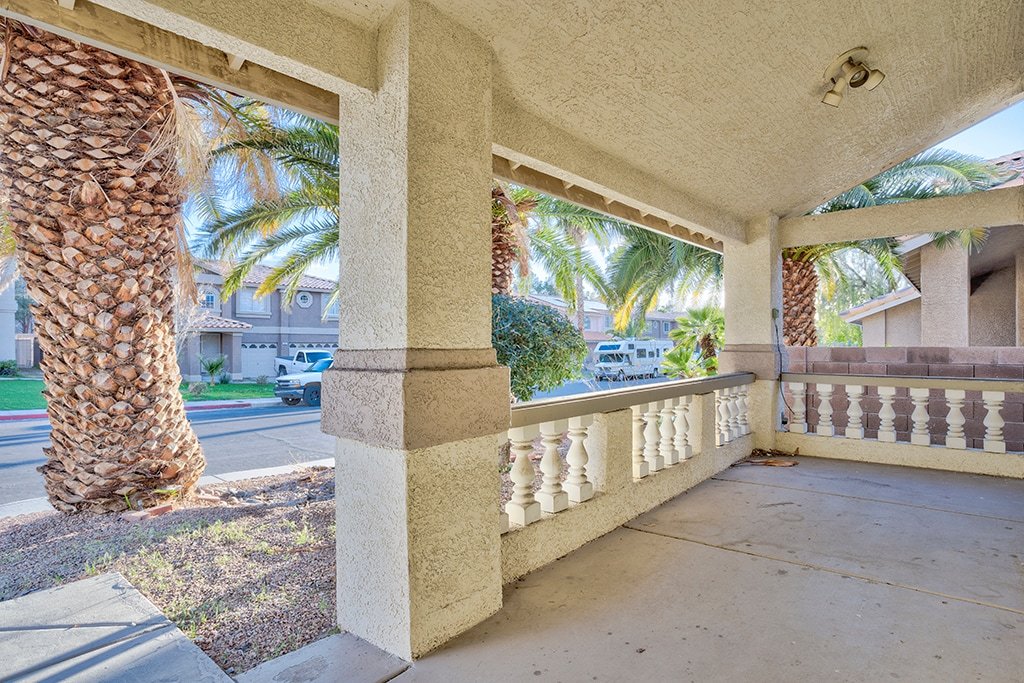 GIANT 7Bd/3Ba Mansion/Pool 9mins to Strip Slps 16! gallery image 5