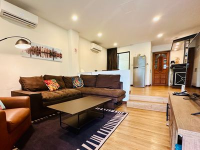 BTS Thonglor｜可住10人｜私人别墅｜4个卧室｜免费停车｜高性价比