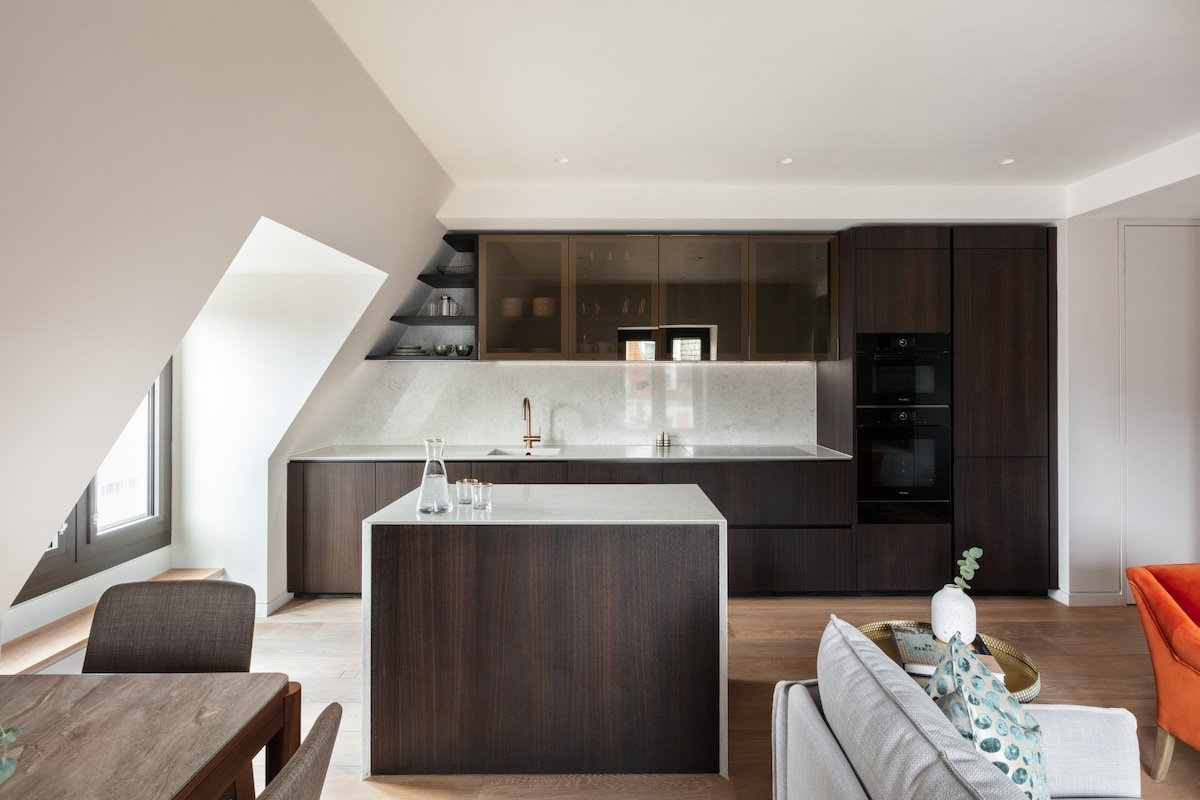 Oxford Street luxury 3 bedroom serviced apartment gallery image 5