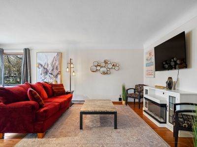 Cozy Home on Convenient Summit Ave