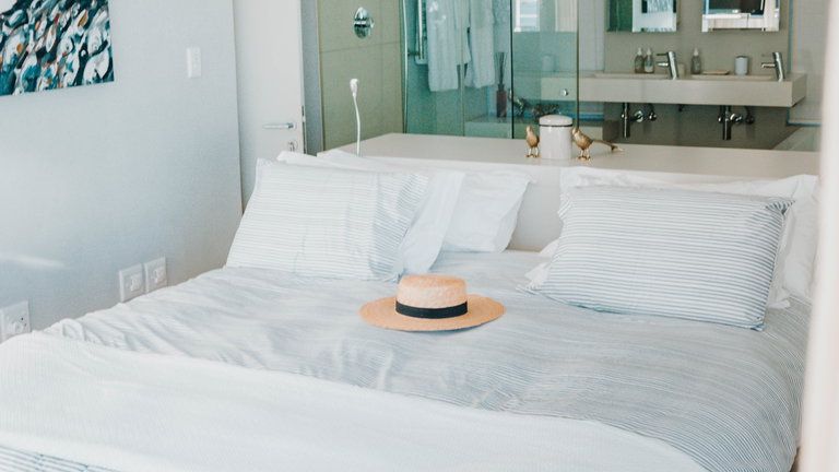 Pringle Bay Villa and Cottage Self-catering Main villa