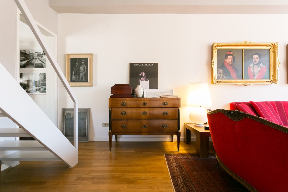 Charming Nest, Central, Fiber-Optic