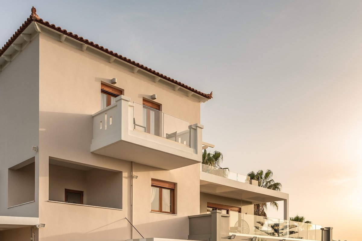 Tsourlakis Residence, an oasis of tranquility gallery image 5