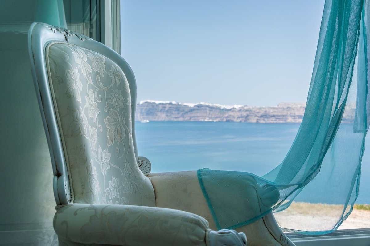 Michaela villa akrotiri-Santorini gallery image 3