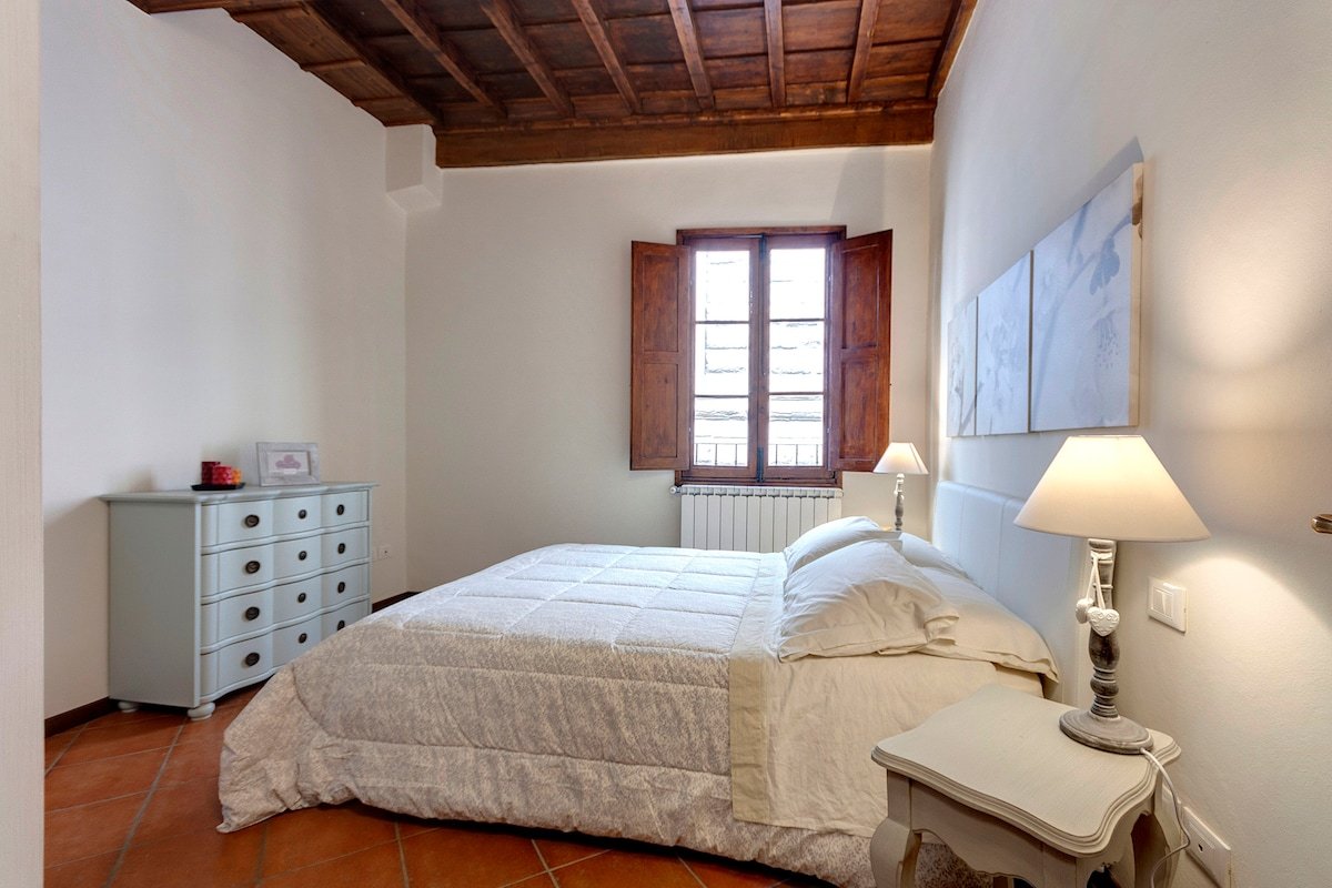 MAISON CHARLOTTE gallery image 3